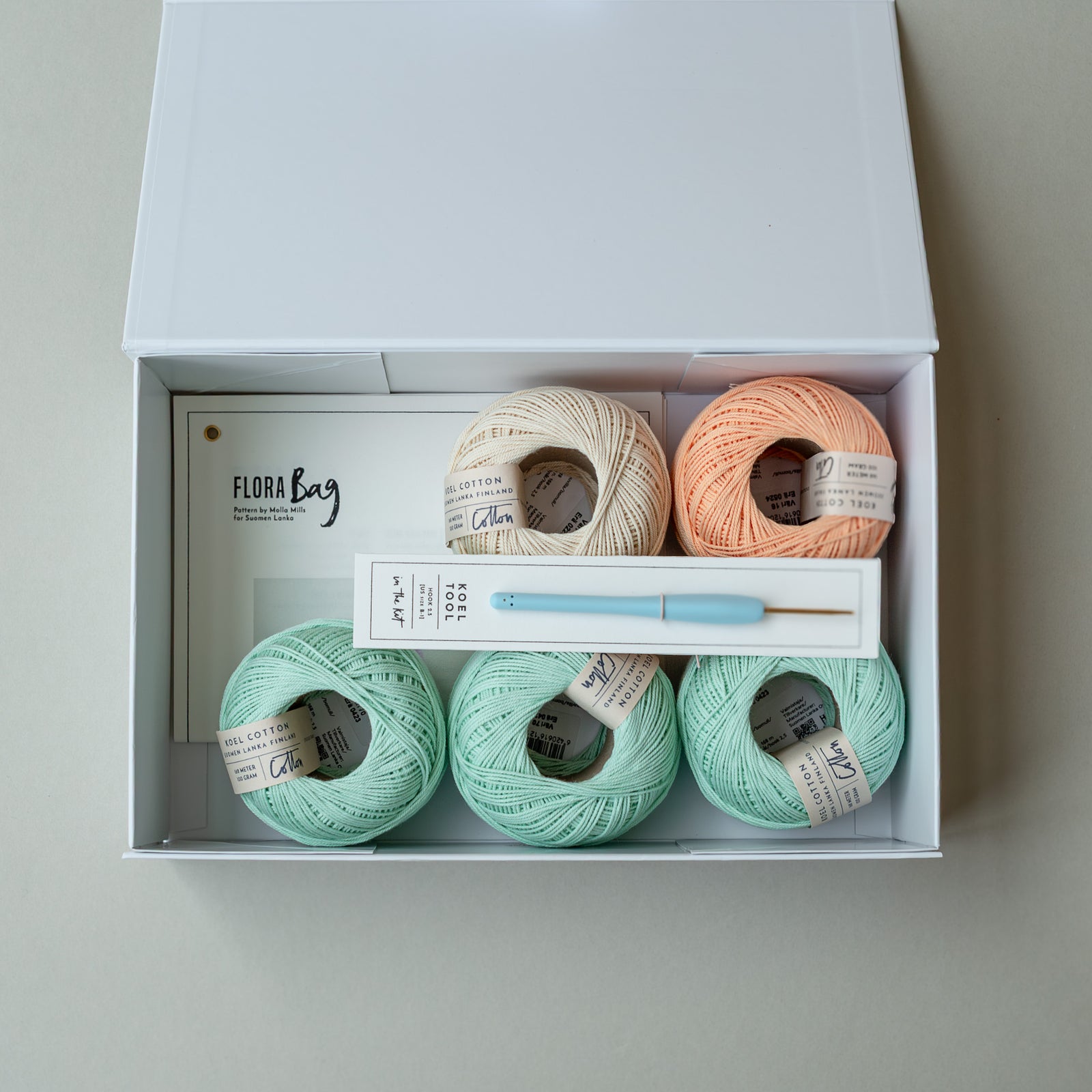 Crochet Kit: Flora Bag