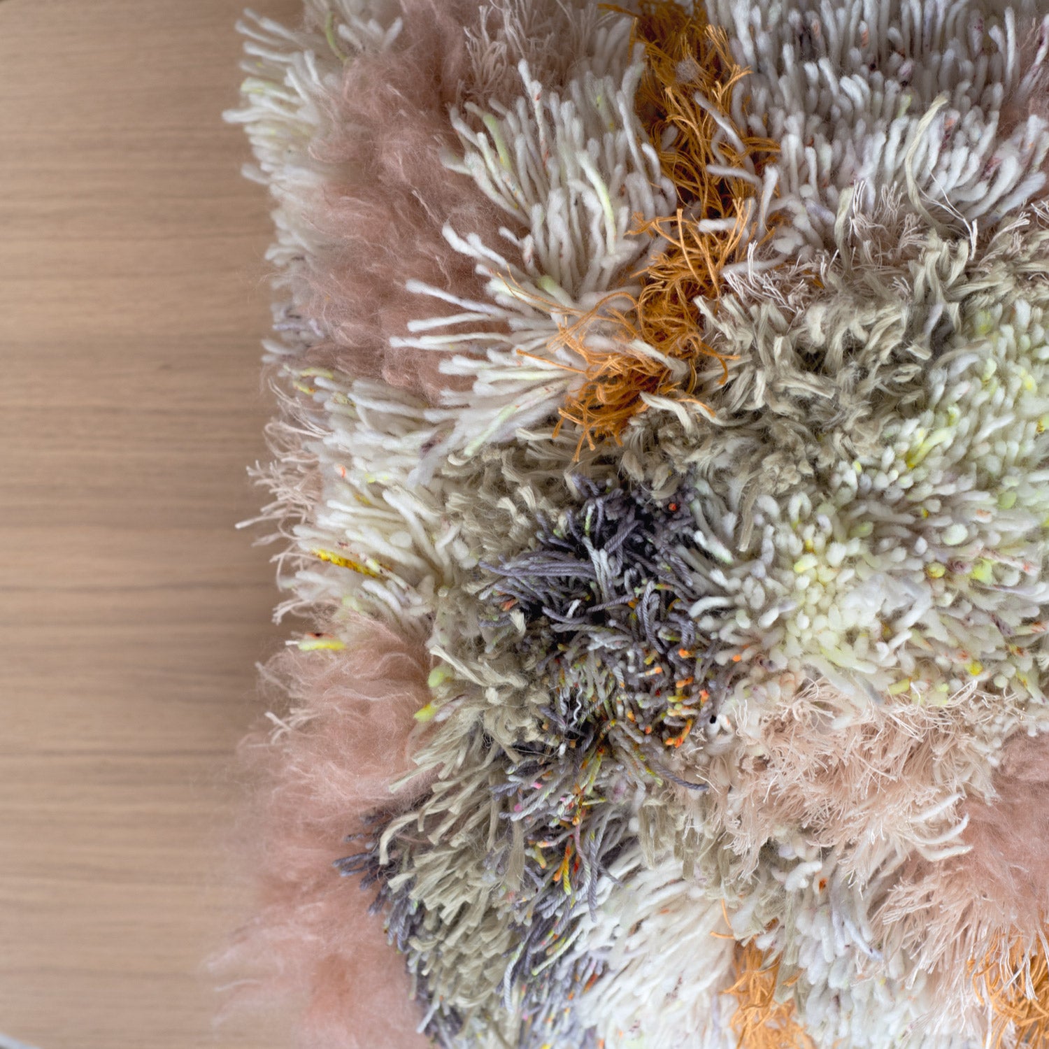 Latch Hook Kit: Shaggy Cushion