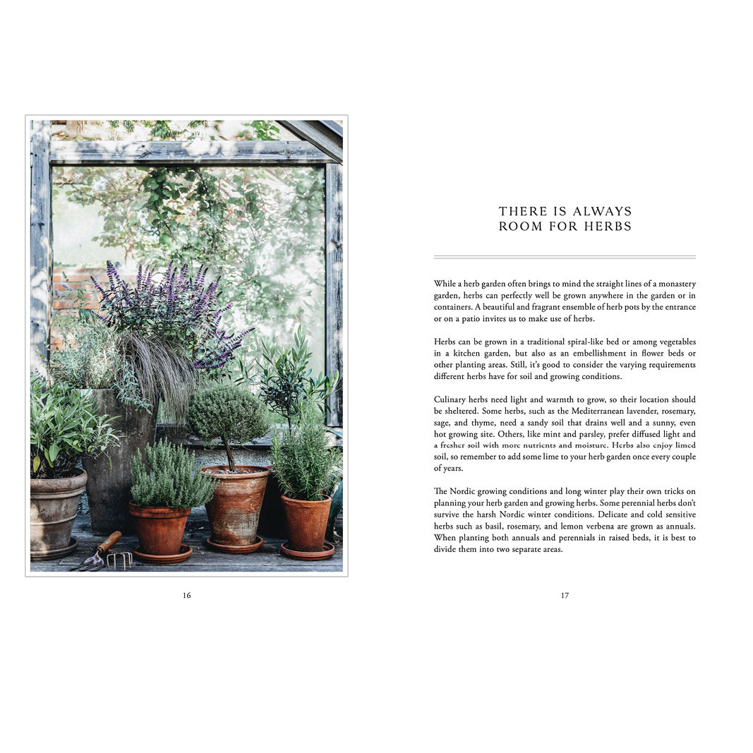 Book : Living with Herbs