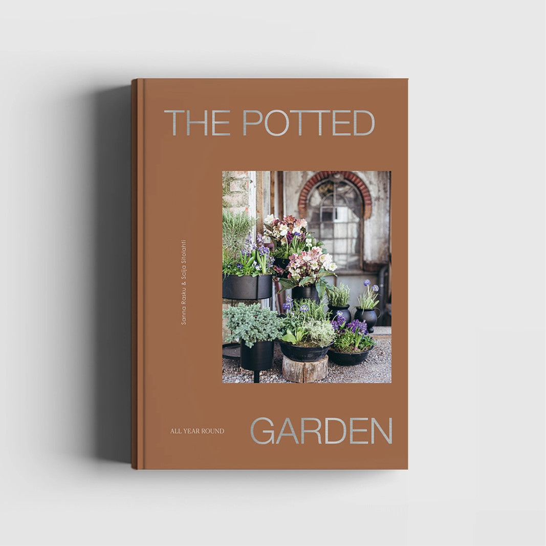 Book : The Potted Garden - All Year Round