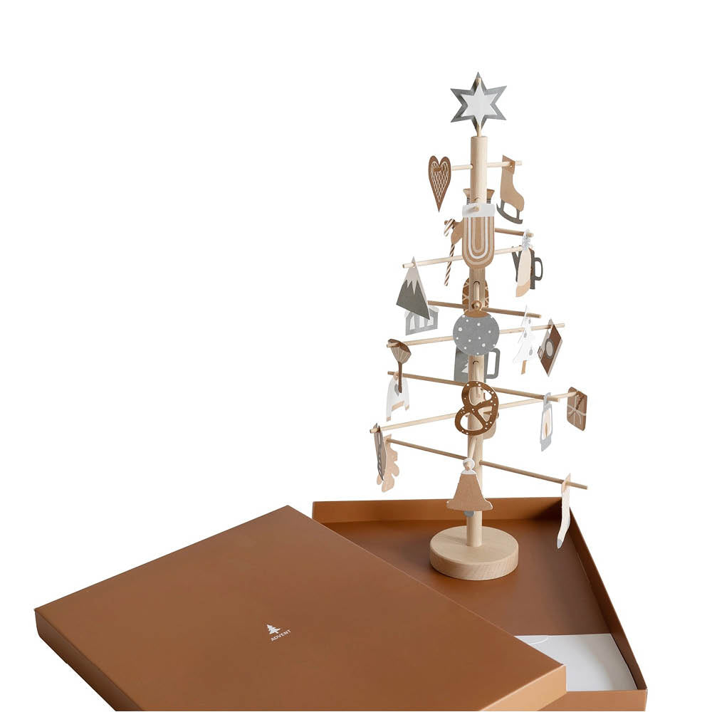 Jurianne Matter: Advent Tree