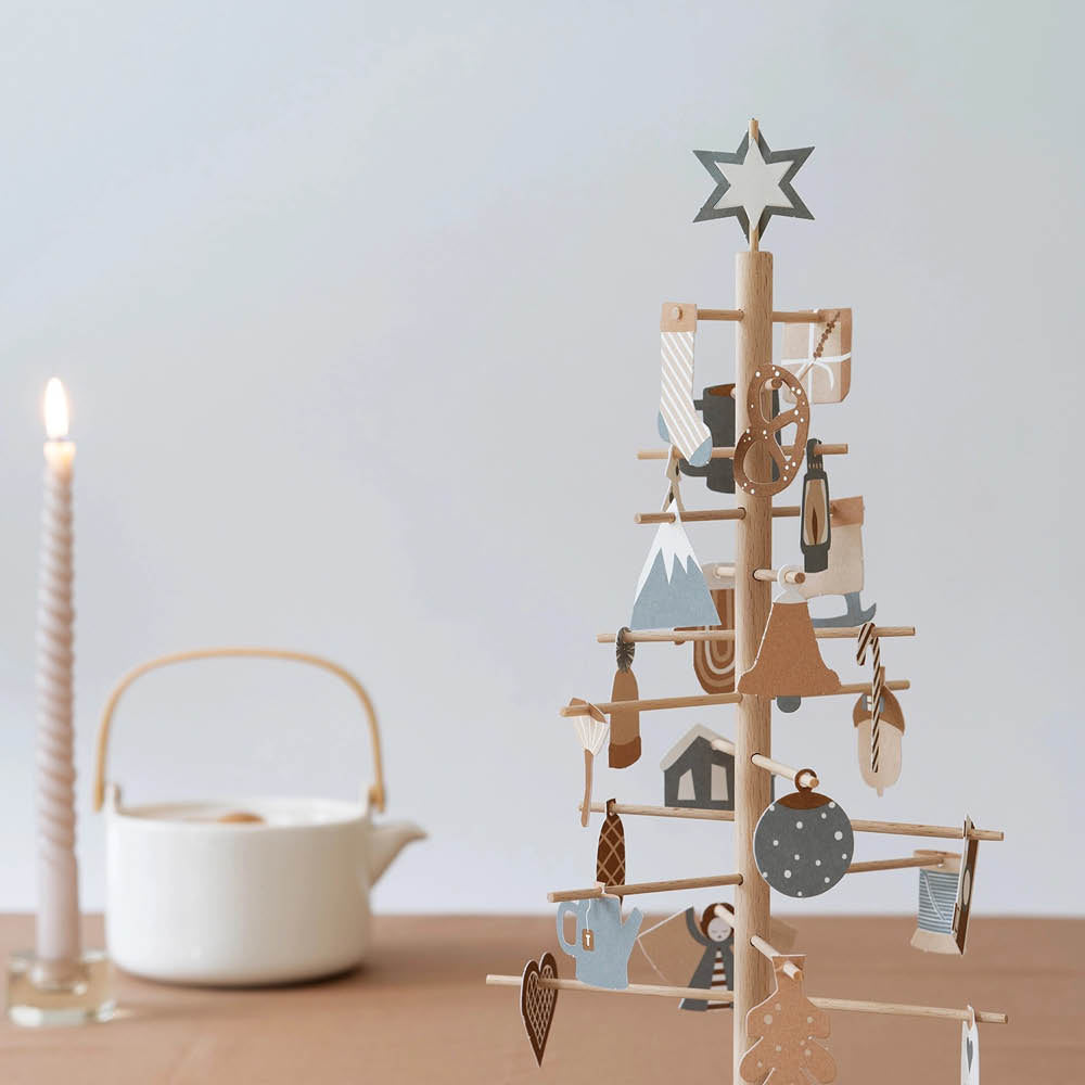 Jurianne Matter: Advent Tree