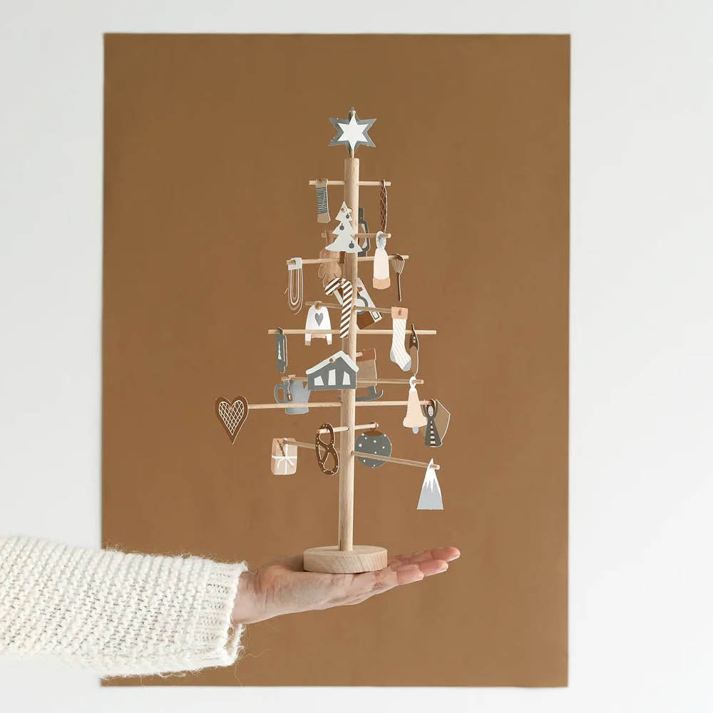 Jurianne Matter: Advent Tree