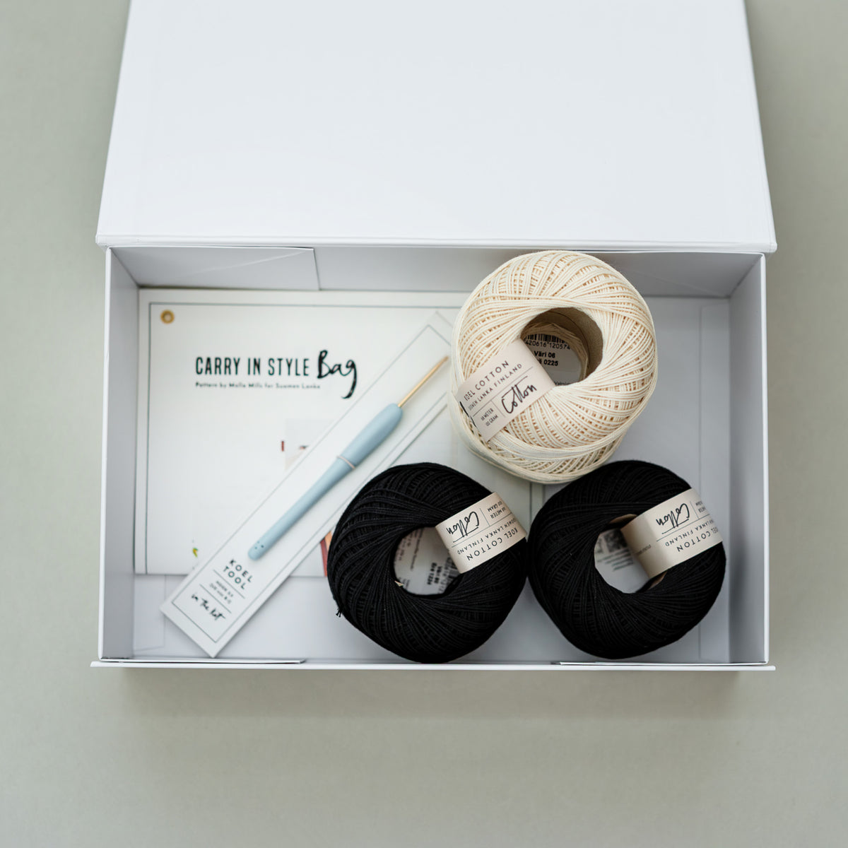 Crochet Kit: Carry In Style Bag