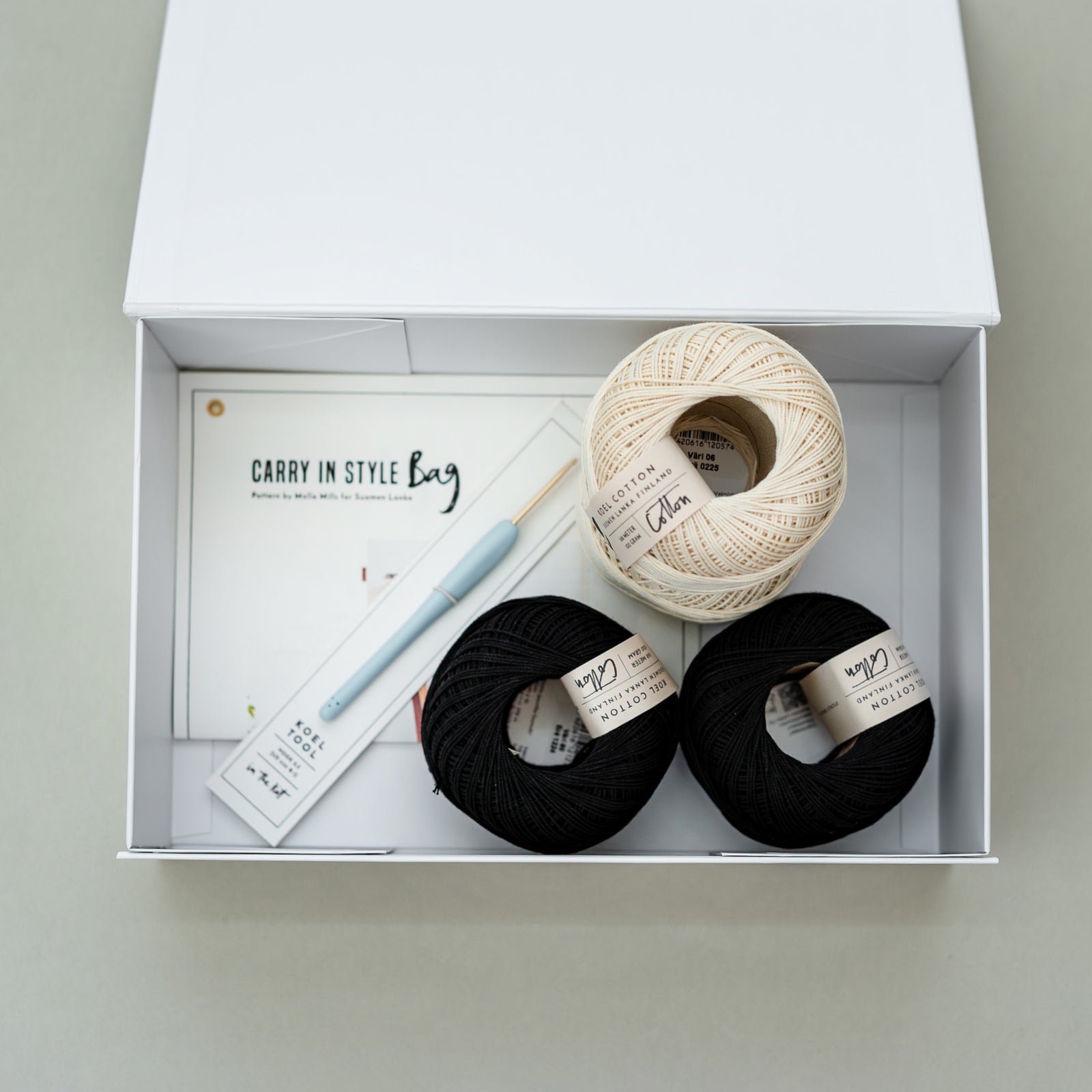 Crochet Kit: Carry In Style Bag