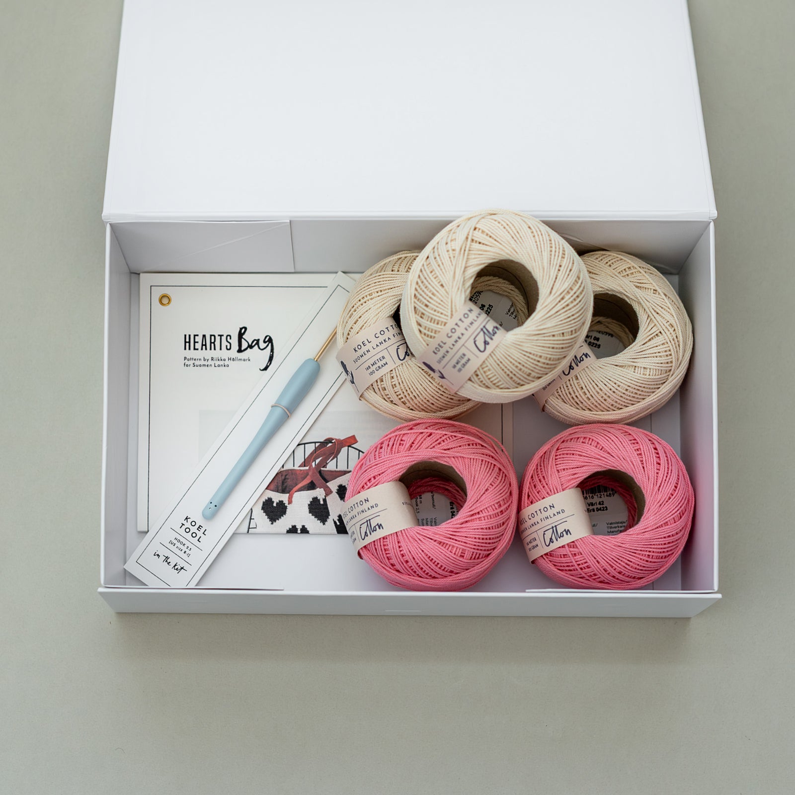 Crochet Kit: Hearts Bag