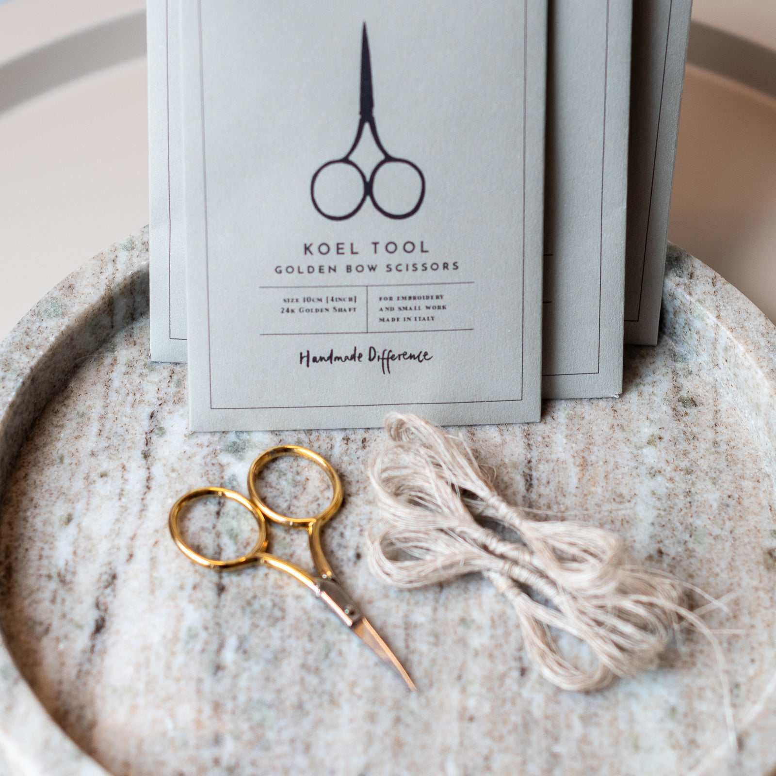 Golden Wide Bow Scissors
