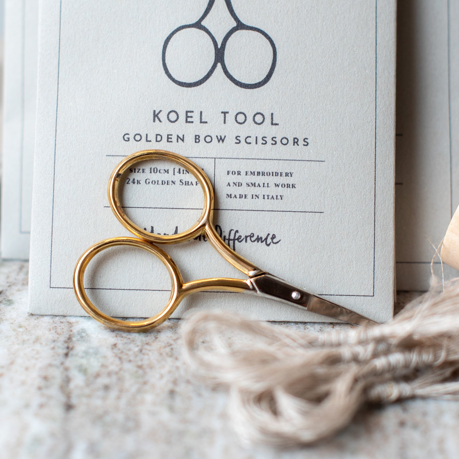 Golden Wide Bow Scissors