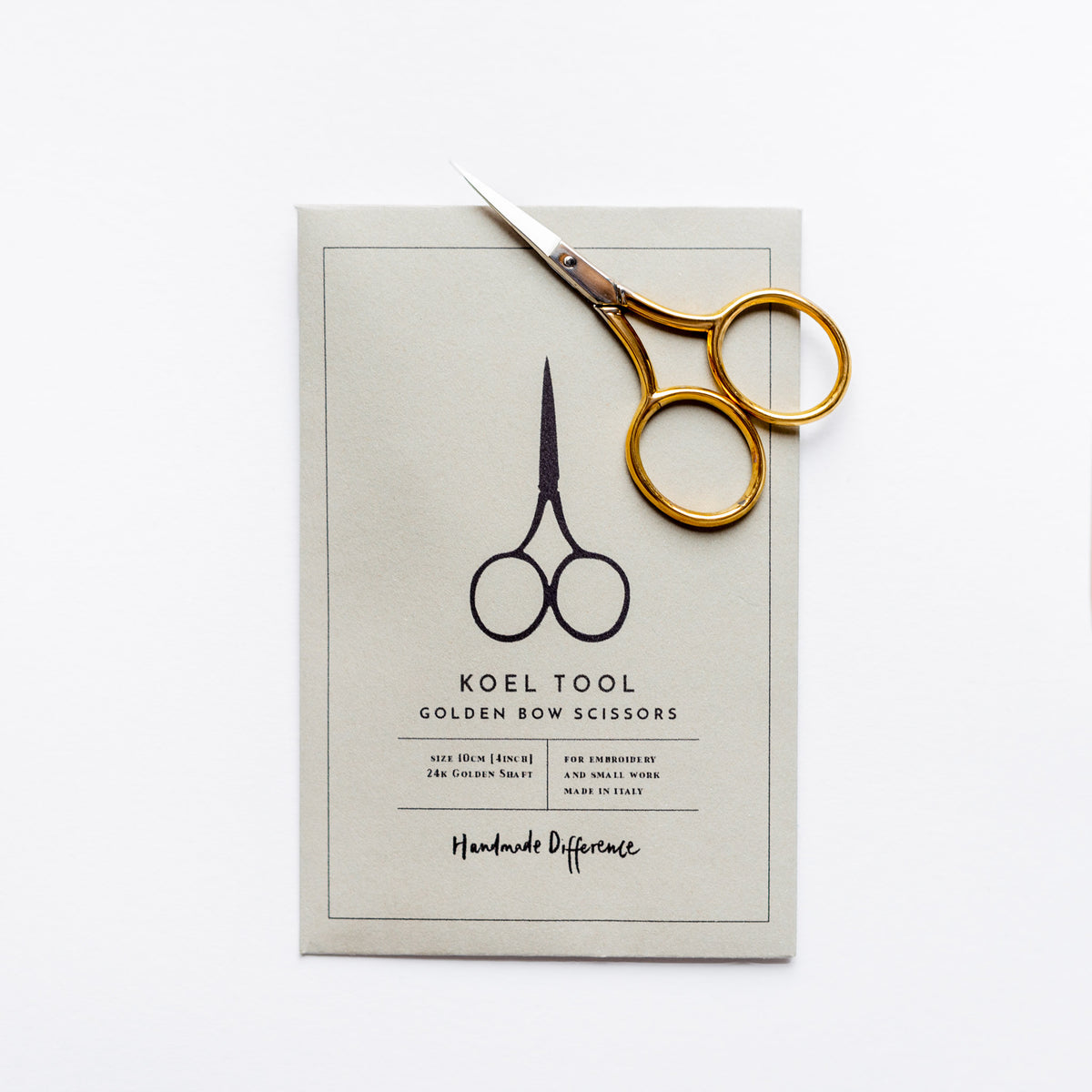 Golden Wide Bow Scissors