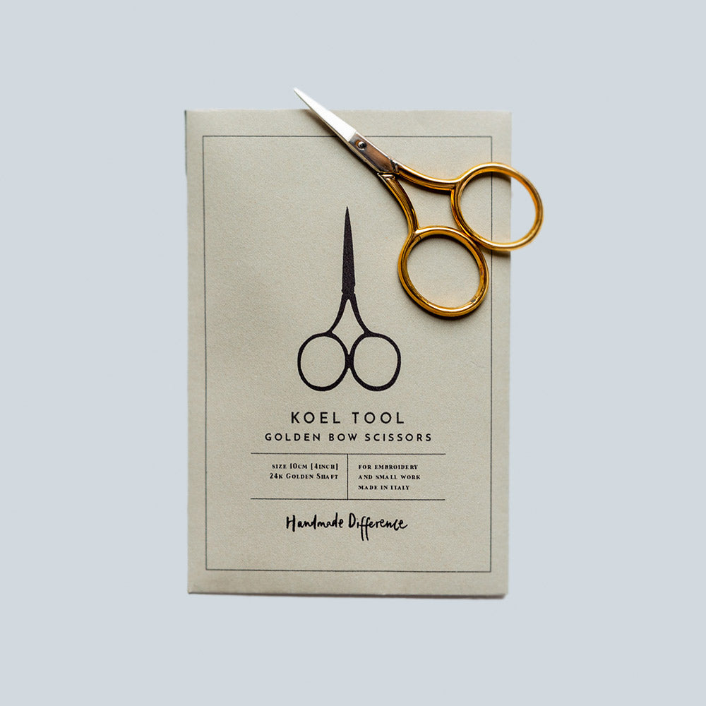 Golden Wide Bow Scissors