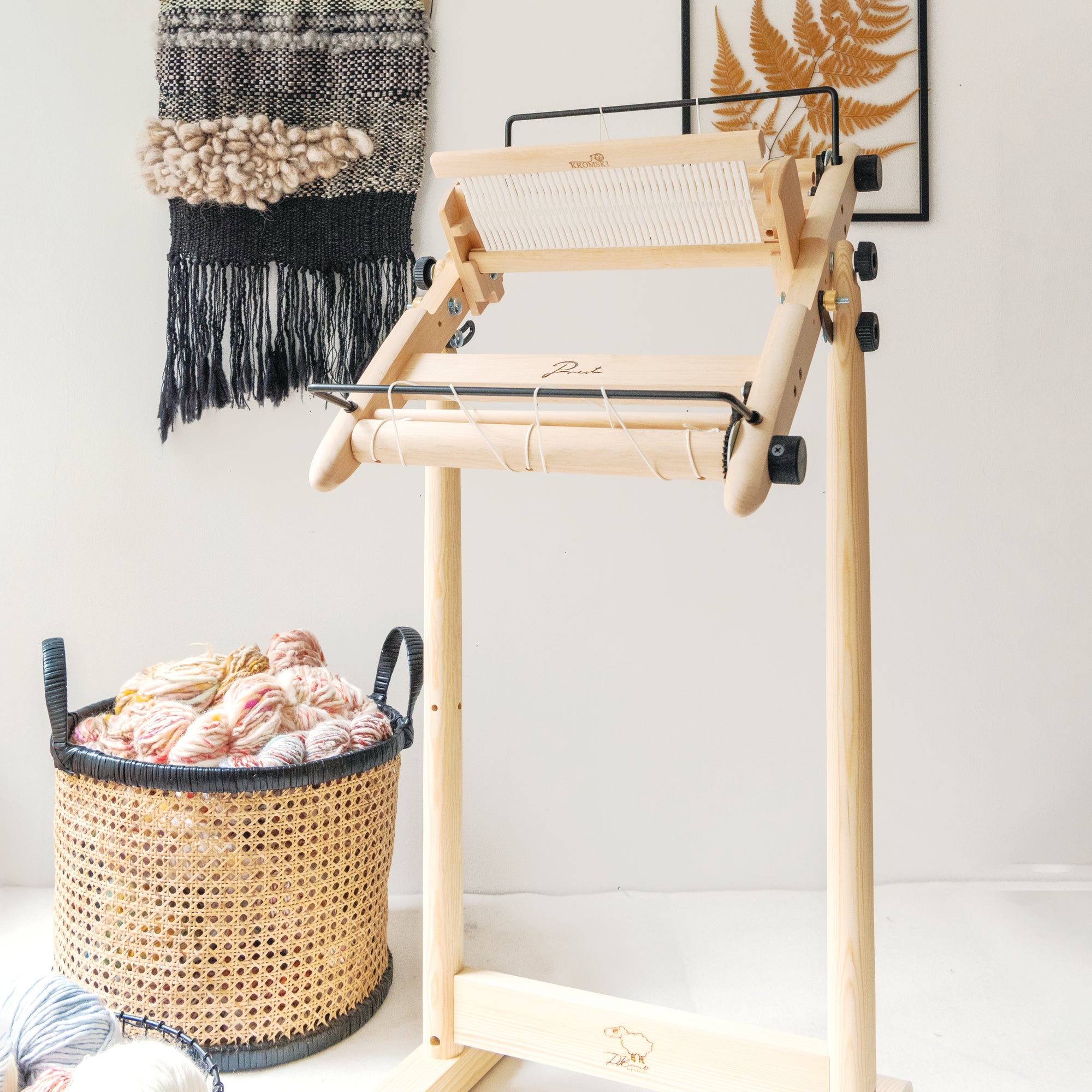 Kromski: Weaving The Presto Stand