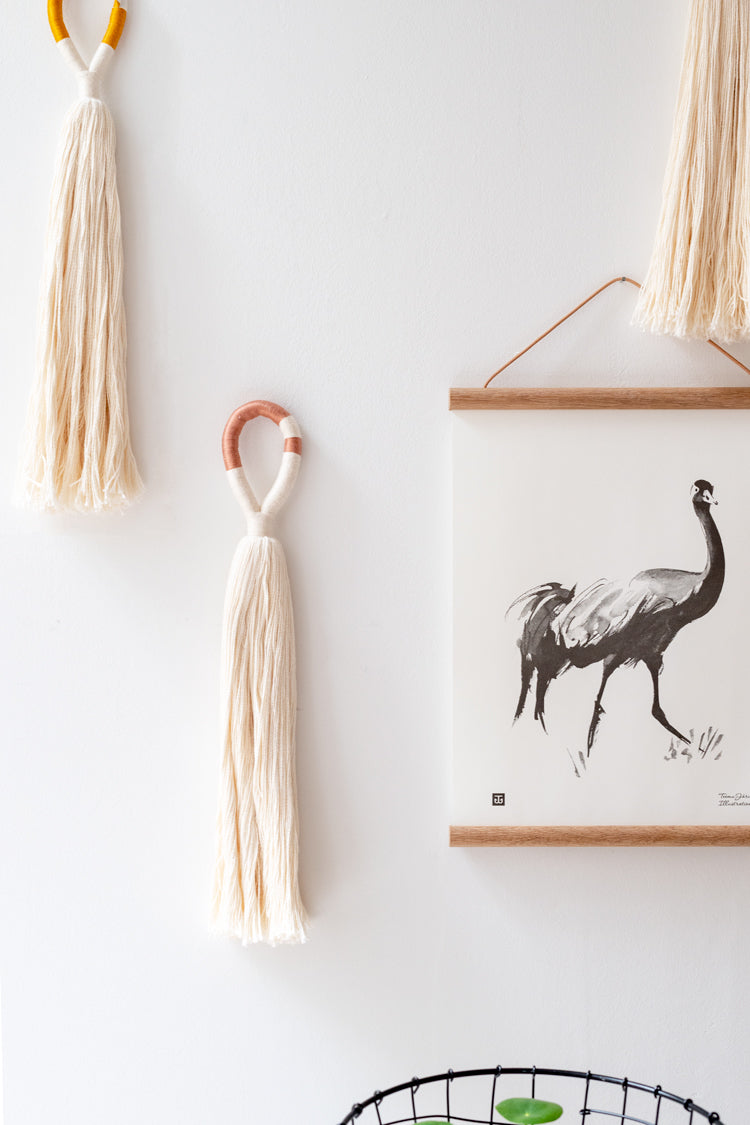 KOEL Handmade: Tassel - White